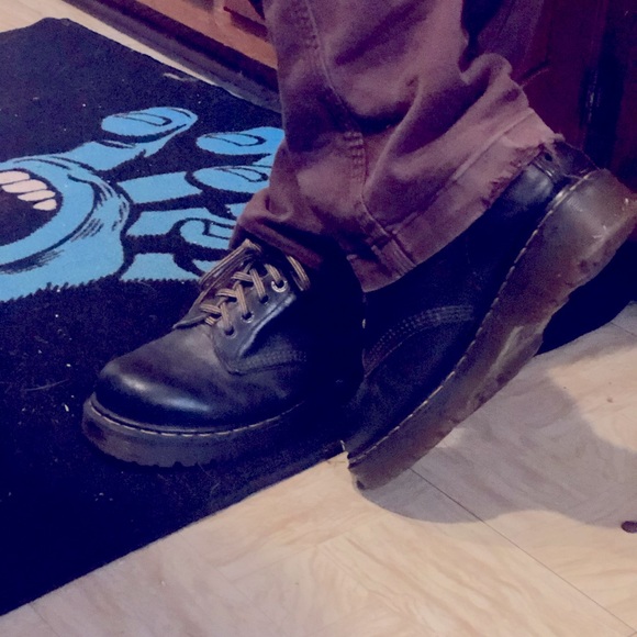 Meet your Posher, Curtis - Picture 1 of 1